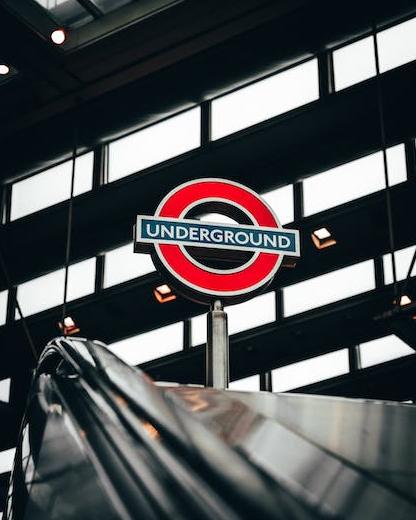 how often is someone stabbed in london