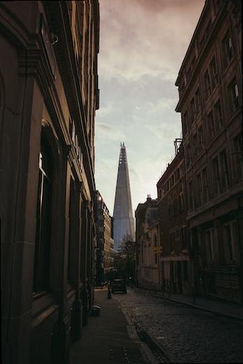when to visit london